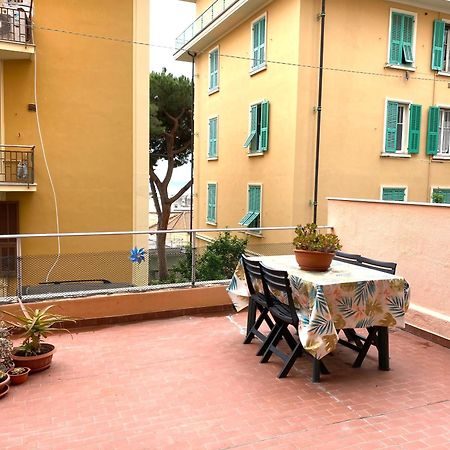 Letizia'S House Apartment Sanremo Bagian luar foto