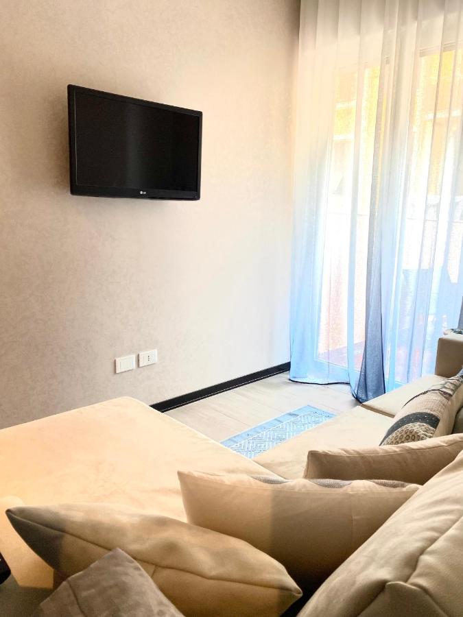 Letizia'S House Apartment Sanremo Bagian luar foto