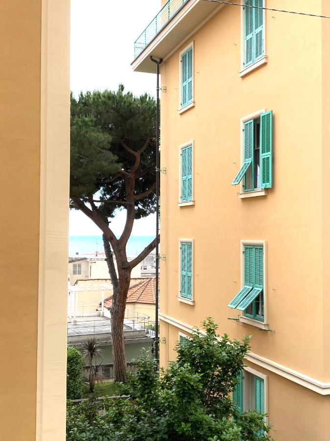 Letizia'S House Apartment Sanremo Bagian luar foto