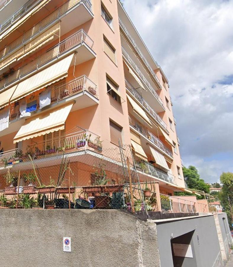 Letizia'S House Apartment Sanremo Bagian luar foto